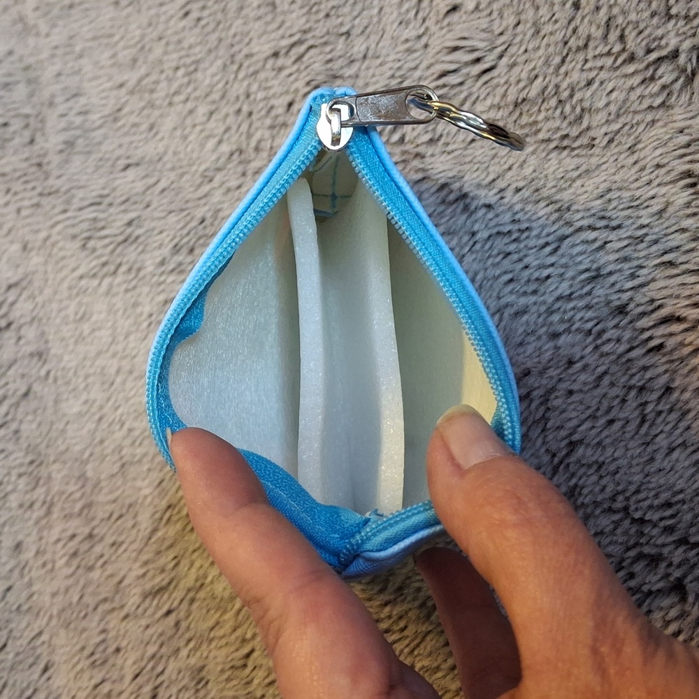 🤑 3/$20 Stitch Blue Coin Purse - Picture 2 of 4